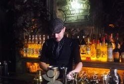 雄鹿酒吧爆料视频完整版