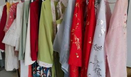 选手恋情被扒的爆料视频,恋情曝光！选手感情生活引发热议