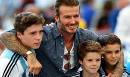 小贝假吃爆料视频,揭秘足球巨星的真实一面