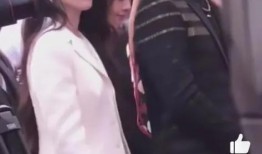 小胡静爆料向佐酒吧视频,小胡静揭露不为人知的夜生活