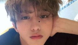 娱乐爆料严浩翔贺峻霖,兄弟情深，幕后故事大揭秘